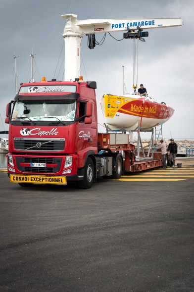 Préparation AG2R Chargement Transport bateau