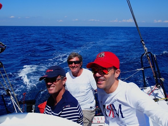 Première sortie sur le Class 40 Otio - Bastide Médical pour Jean-Pierre Ferraud ( à gauche, Président du groupe HBF) et Vincent Bastide ( à droite, Directeur Général de Bastide Médical)